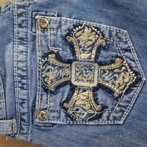 Women's miss me inseam 32/33